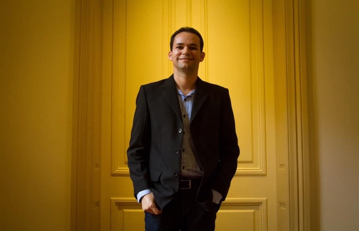 Jayse é formado em educação artística pela Universidade Federal da Paraíba (UFPB). Imagem:Léo Malafaia/ESp DP/