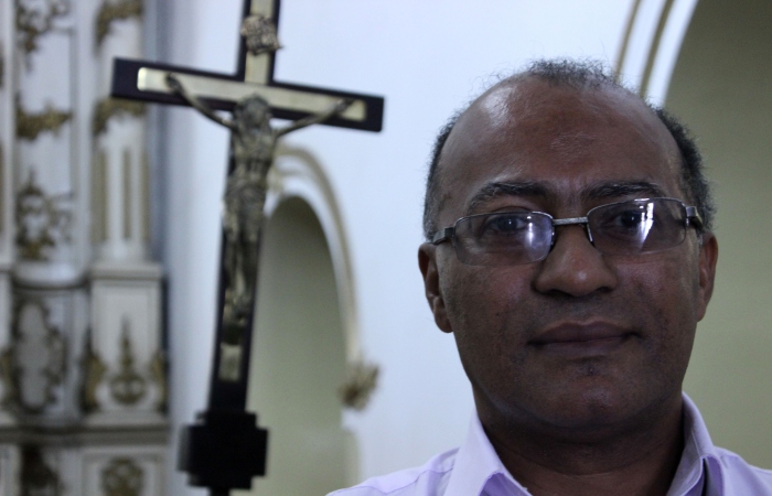 Na foto, o bispo auxiliar da Arquidiocese de Olinda e Recife, dom Limacêdo Antônio da Silva.
Foto: Paulo Trigueiro/Esp. DP/D.A Pres./Na foto, o bispo auxiliar da Arquidiocese de Olinda e Recife, dom Limacêdo Antônio da Silva.
Foto: Paulo Trigueiro/Esp. DP/D.A Pres.