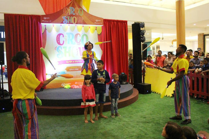 Trupe Circus faz viv&ecirc;ncias circenses com p&uacute;blico e apresenta espet&aacute;culos. Foto: Divulga&ccedil;&atilde;o./