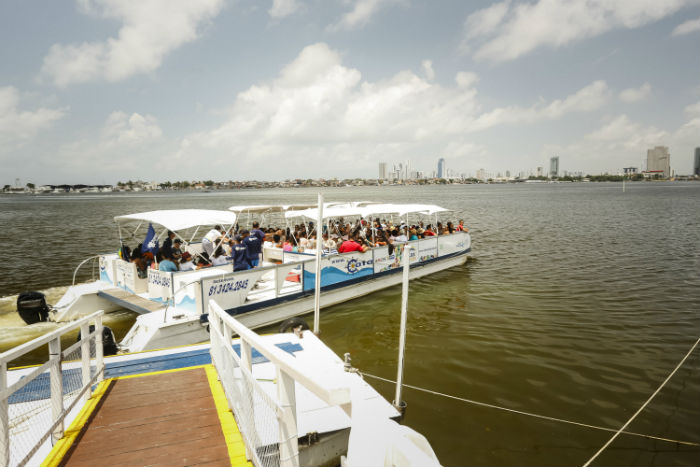 Um dos passeios previstos para o fim de semana é de catamarã. Foto: Andrea Rego Barros/PCR/Divulgação./ Um dos passeios previstos para o fim de semana é de catamarã. Foto: Andrea Rego Barros/PCR/Divulgação./