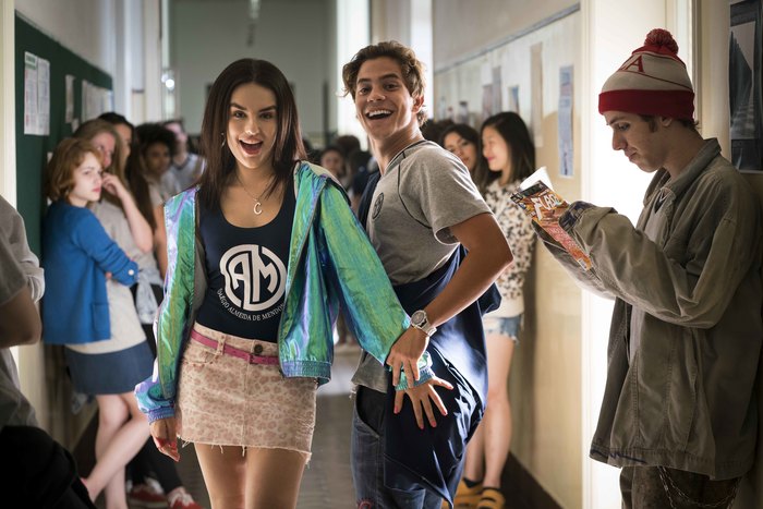 Ao voltar para o ano de 2004, a cantora pop vai em busca de formas para resgatar o sucesso. Fotos: Imagem Filmes/Divulgação