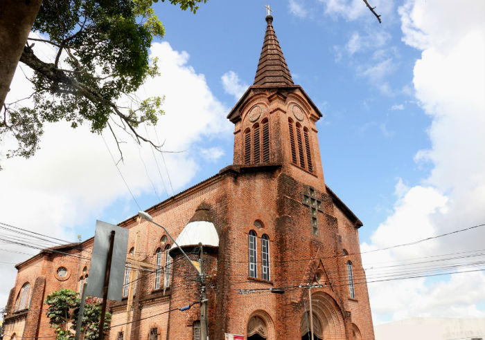 Igreja localizada no Centro de Paulista - tombada pela Fundarpe - será sede da Paróquia Santa Isabel Rainha de Portugal. Foto: Gabriel Melo/Esp.DP.