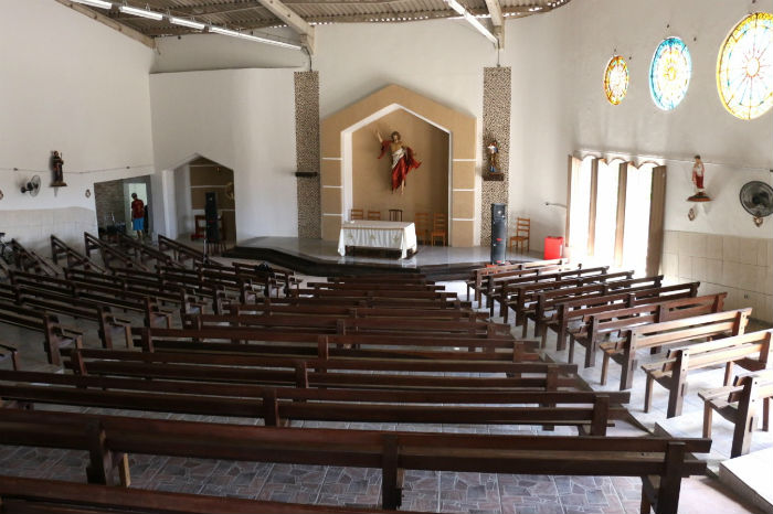 Nova sede da Paróquia Nossa Senhora dos Prazeres fica na antiga Capela Jesus Redentor, em Maranguape 2. Foto: Gabriel Melo/Esp.DP.