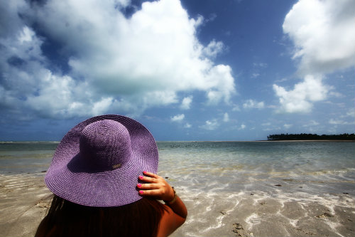 A estação mais quente do ano requer atenção e equilíbrio para não desencadear complicações de saúde. Foto: Paulo Paiva/DP