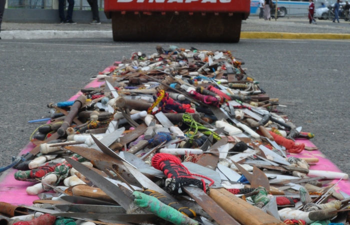 Na foto, as armas de fogo que foram apreendidas nos pres&iacute;dios da Regi&atilde;o Metropolitana do Recife. 
Foto: Jo&atilde;o Velozo/ArquivoDP./Na foto, as armas de fogo que foram apreendidas nos pres&iacute;dios da Regi&atilde;o Metropolitana do Recife. 
Foto: Jo&atilde;o Velozo/ArquivoDP.