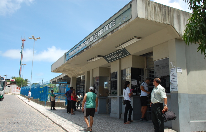 Bloco foi criado em homenagem a linha de ônibus Paratibe/Rio doce da extinta Oliveira - Foto: Roberto Ramos/DP/ Bloco foi criado em homenagem a linha de ônibus Paratibe/Rio doce da extinta Oliveira - Foto: Roberto Ramos/DP/