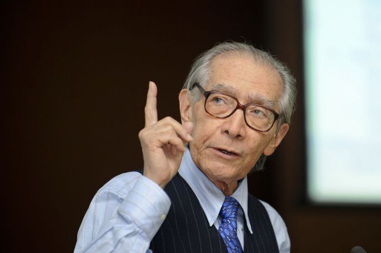 O ex-ministro do Planejamento Jo&atilde;o Paulo dos Reis Velloso. Foto: Wilson Dias/Arquivo/Ag&ecirc;ncia Brasil/