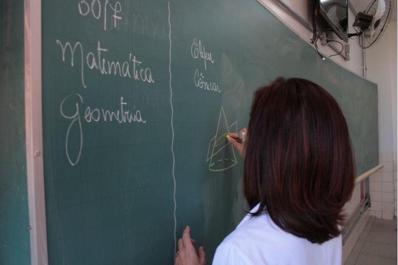 De um modo geral, em 2018, o rendimento médio das mulheres ocupadas com idades entre 25 e 49 anos de idade (R$ 2.050) equivalia a 79,5% do recebido pelos homens. Foto: Marília Lima/Esp.CB/D.A Press/