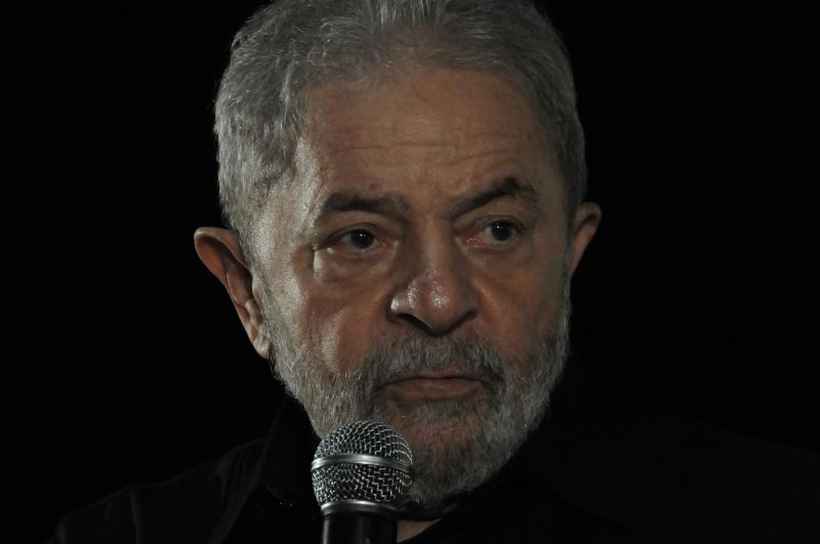 Preso desde abril do ano passado na Superintendência da Polícia Federal de Curitiba, Lula prestaria depoimento juntamente em outros três inquéritos que tramitam no Paraná. Foto: Luís Nova/Esp. CB/D.A Press/