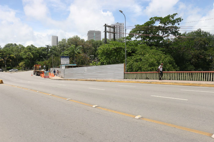 Ponte do Derby tem 68 anos. Foto: Gabriel Melo/especial DP