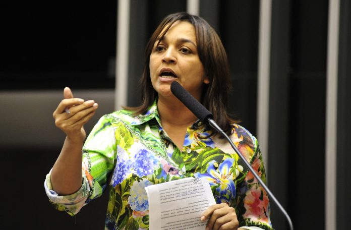 Foto: Reprodução/Internet/ Foto: Reprodução/Internet/