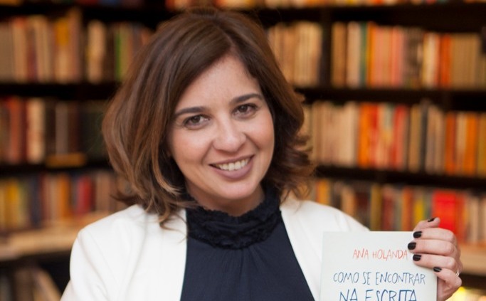 Filha de um alagoano com uma pernambucana, Ana Holanda é um dos principais nomes da esfera literária, com trabalhos sobre escrita. Foto: Divulgação/ Filha de um alagoano com uma pernambucana, Ana Holanda é um dos principais nomes da esfera literária, com trabalhos sobre escrita. Foto: Divulgação/