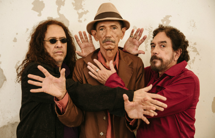 Paulo Rafael, Almir de Oliveira e Marco Polo, 45 após o lançamento do lendário álbum de 1974./Foto: Flora Nigro/Divulgação