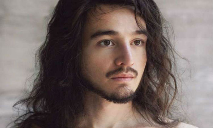 Tiago Iorc voltou à ativa ra a alegria dos fãs. Foto: Reprodução/Instagram./ Tiago Iorc voltou à ativa ra a alegria dos fãs. Foto: Reprodução/Instagram./