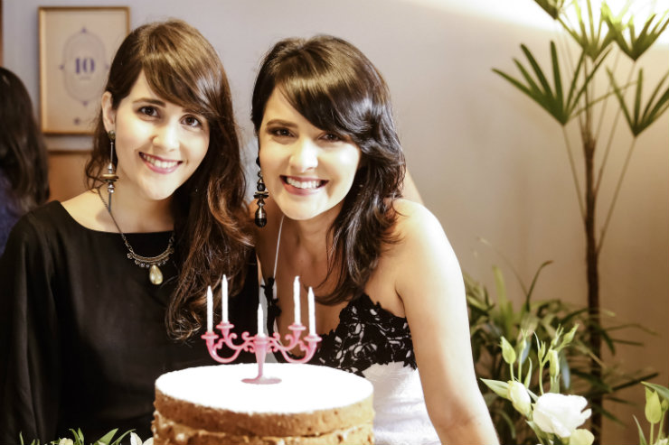 Amanda e Juliane tocaram a marca durante 13 anos e anunciaram para julho o encerramento definitivo das atividades da Trocando em Miúdos. Foto: Andrea Rego Barros/Divulgação/ Amanda e Juliane tocaram a marca durante 13 anos e anunciaram para julho o encerramento definitivo das atividades da Trocando em Miúdos. Foto: Andrea Rego Barros/Divulgação/