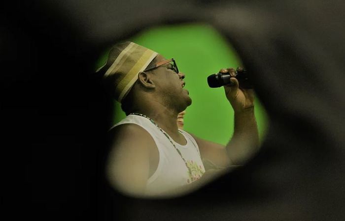 Clóvis Ramos, vocalista e presidente do Afoxé Obá Iroko. Foto: Samuel Calado/DP