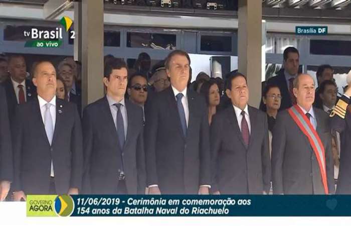 Trata-se do primeiro encontro entre os dois após o vazamento de conteúdo de supostas mensagens trocadas pelo então juiz federal e integrantes do Ministério Público Federal. Foto: Reprodução/TV Brasil/ Trata-se do primeiro encontro entre os dois após o vazamento de conteúdo de supostas mensagens trocadas pelo então juiz federal e integrantes do Ministério Público Federal. Foto: Reprodução/TV Brasil/