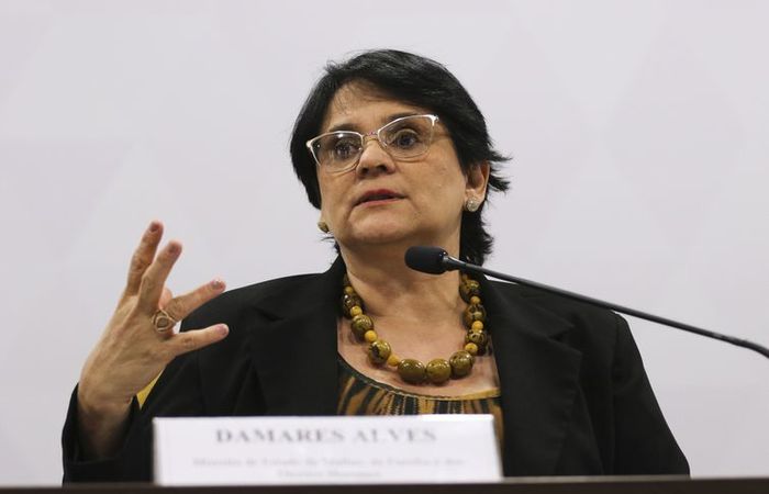 Ministra da Mulher, da Fam&iacute;lia e dos Direitos Humanos, Damares Alves, diz que programa Reconecte visa reconectar as fam&iacute;lias Foto: Valter Campanato/Ag&ecirc;ncia Brasil/