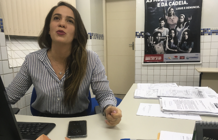 Delegada Bruna Falcão, responsável pelo inquérito - Diogo Cavalcante/DP/ Delegada Bruna Falcão, responsável pelo inquérito - Diogo Cavalcante/DP/