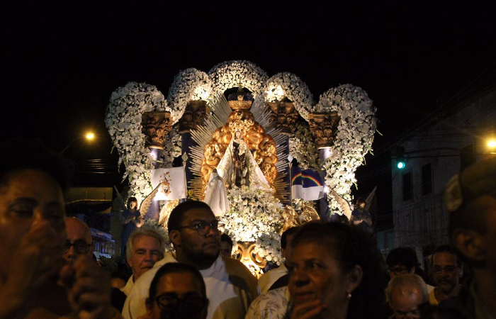 Prociss&atilde;o percorreu diversas ruas do centro do Recife - Bruna Costa/Esp. DP/