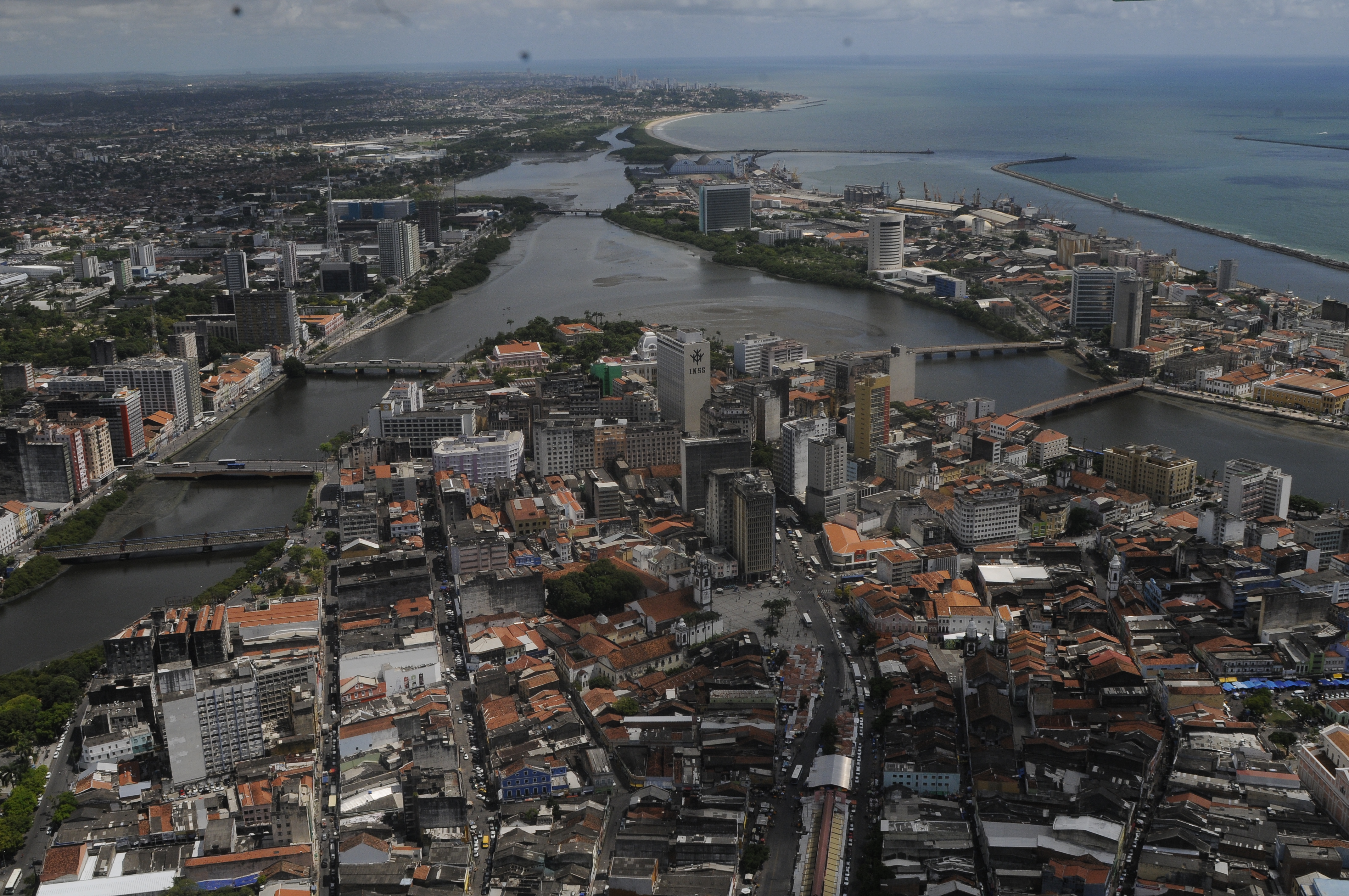 Atualização da Lei de Uso e Ocupação do Solo vai servir de base para revisão do Plano Diretor do Recife. Crédito: Teresa Maia/DP/ Atualização da Lei de Uso e Ocupação do Solo vai servir de base para revisão do Plano Diretor do Recife. Crédito: Teresa Maia/DP/