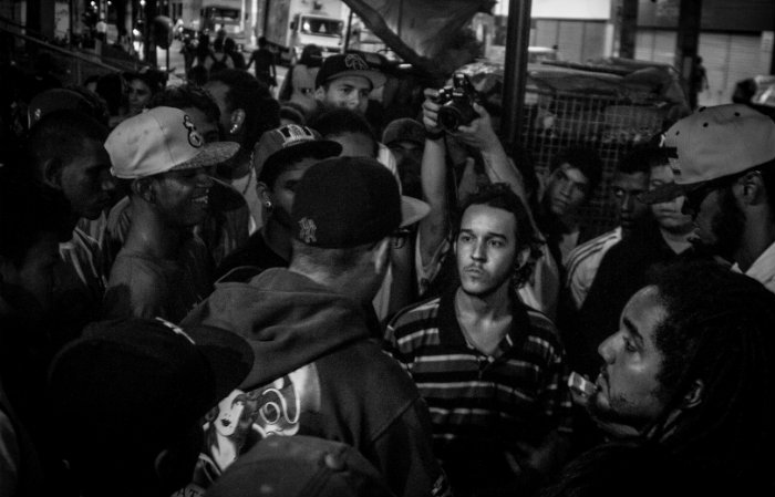 Cultura hip hop ocupa os espaços públicos do centro do Recife. Foto: Fernando Gomes/Divulgação/ Cultura hip hop ocupa os espaços públicos do centro do Recife. Foto: Fernando Gomes/Divulgação/