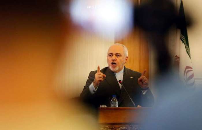 "Me disseram em Nova York que seria objeto de sanções em um prazo de duas semanas se não aceitasse a oferta, que felizmente não aceitei", declarou Zarif. Foto: AFP./ "Me disseram em Nova York que seria objeto de sanções em um prazo de duas semanas se não aceitasse a oferta, que felizmente não aceitei", declarou Zarif. Foto: AFP./