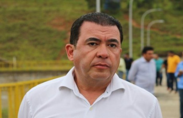 Altair Júnior, prefeito de Palmares, conseguiu reverter afastamento em fevereiro (Foto: Divulgação/Assessoria)