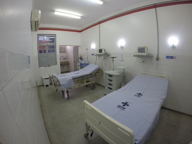 As ações devem envolver os profissionais e pacientes da unidade, criando momentos de interação e que ajudem a quebrar a rotina do ambiente hospitalar. Crédito: SES/Divulgação