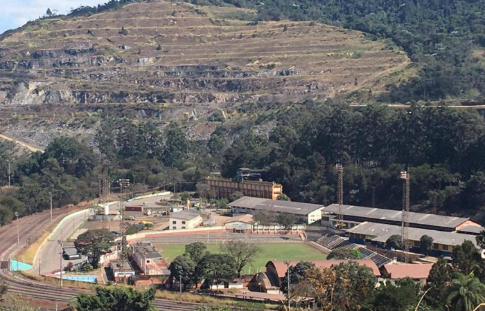 Vale e Defesa Civil de Minas fazem simulação de rompimento de barragem em Itabira MG, cidade do poeta Carlos Drummond de Andrade. Foto: Fernanda Canofre/Folhapress/ Vale e Defesa Civil de Minas fazem simulação de rompimento de barragem em Itabira MG, cidade do poeta Carlos Drummond de Andrade. Foto: Fernanda Canofre/Folhapress/