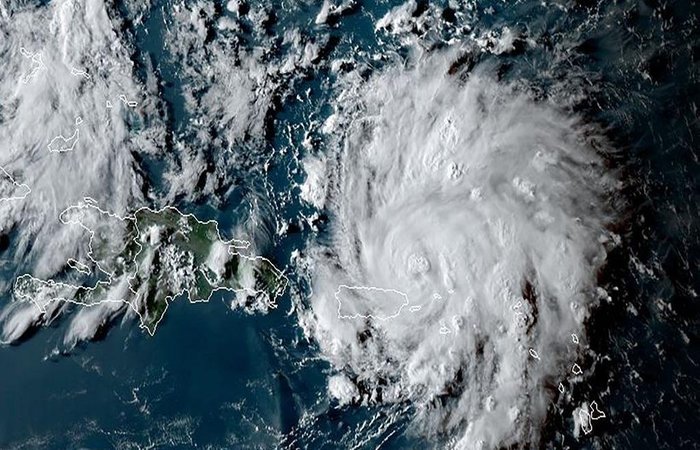 oto: Jose Romero / NOAA/RAMMB / AFP / CP/