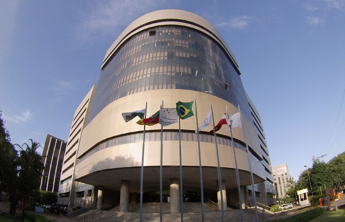 Foto: Divulgação/TRF4/Foto: Divulgação/TRF4 Foto: Divulgação/TRF4/Foto: Divulgação/TRF4