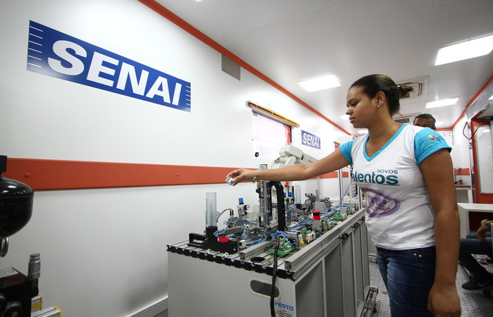 Sesi oferece cursos em parceria com o Senai, onde agrega o Ensino M&eacute;dio e atividades profissionalizantes. Cr&eacute;dito: Paulo Paiva/DP/