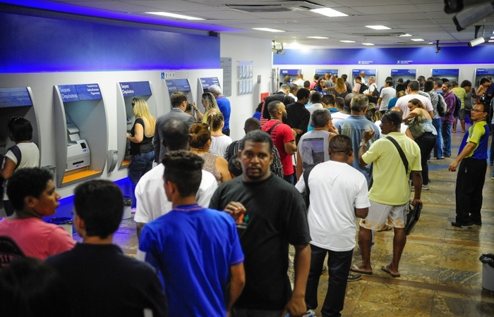 De acordo com o sub-secretário da Receita Federal, a intenção do governo é que a nova taxa seja usada para substituir tentar diminuir a tributação sobre a folha de pagamento. Foto: Tomaz Silva/Agência Brasil/Foto: Tomaz Silva/Agência Brasil De acordo com o sub-secretário da Receita Federal, a intenção do governo é que a nova taxa seja usada para substituir tentar diminuir a tributação sobre a folha de pagamento. Foto: Tomaz Silva/Agência Brasil/Foto: Tomaz Silva/Agência Brasil