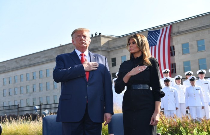 Também foram pronunciadas durante uma cerimônia em que os parentes das quase 3.000 vítimas dos ataques em Nova York, Washington e Pensilvânia recordaram seus entes queridos - Créditos: AFP./