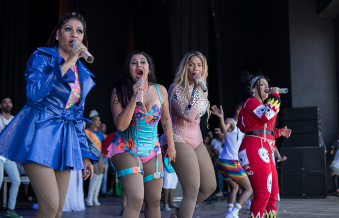 Na Parada da Diversidade, Eliza Mell se vestiu de Rihanna, Dayanne de Anitta, Danny de Beyoncé e Pallas de Glória Groove. Foto: @clicktamy/Divulgação/ Na Parada da Diversidade, Eliza Mell se vestiu de Rihanna, Dayanne de Anitta, Danny de Beyoncé e Pallas de Glória Groove. Foto: @clicktamy/Divulgação/