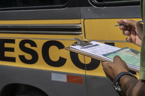 Com a mudança, a multa para o transporte escolar, por exemplo, passa de R$ 195,23 para R$ 1.467,35 - Foto: Divulgação./
