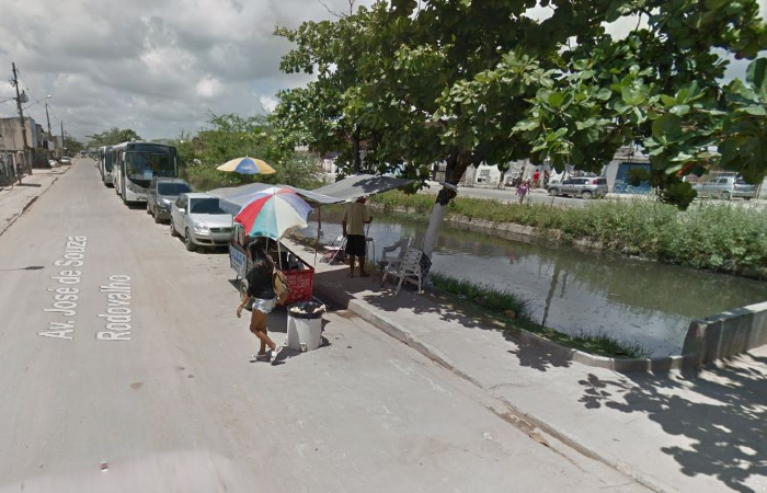 Atropelamento aconteceu perto do terminal de ônibus de Jardim Piedade, em Jaboatão. Foto: Reprodução/Google Street View./ Atropelamento aconteceu perto do terminal de ônibus de Jardim Piedade, em Jaboatão. Foto: Reprodução/Google Street View./