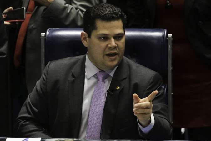 Presidente do Senado, Davi Alcolumbre, marcou apreciação da matéria em segundo turno para o dia 22. Foto: Fabio Rodrigues Pozzebom/Agência Brasil/ Presidente do Senado, Davi Alcolumbre, marcou apreciação da matéria em segundo turno para o dia 22. Foto: Fabio Rodrigues Pozzebom/Agência Brasil/