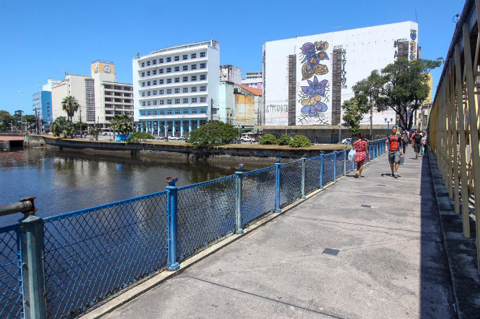 A história da Ponte da Boa Vista remete à época de expansão urbanística do Recife durante o domínio holandês. Foto: Leandro de Santana/Esp.DP./ A história da Ponte da Boa Vista remete à época de expansão urbanística do Recife durante o domínio holandês. Foto: Leandro de Santana/Esp.DP./