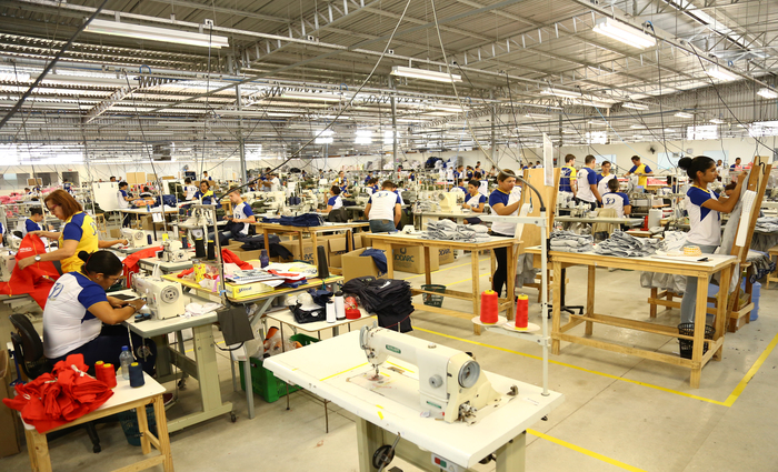 Cadeia de confecções emprega mais de 250 mil pessoas e movimenta R$ 5,6 bilhões por ano. Foto: Rhuda Jardim/Divulgacao