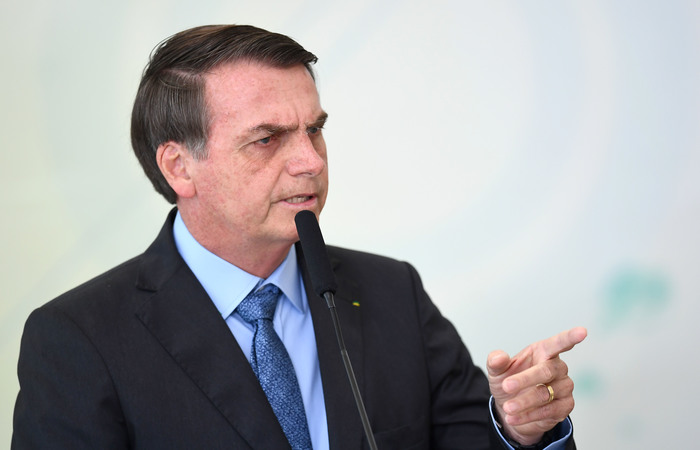 Segundo Bolsonaro, a Globo inferniza a vida dele o tempo todo./Foto: Evaristo Sá/AFP Segundo Bolsonaro, a Globo inferniza a vida dele o tempo todo./Foto: Evaristo Sá/AFP