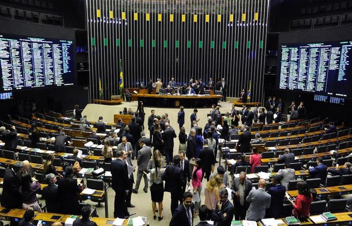 Para que o requerimento seja analisado pelos parlamentares, precisa ser aprovado por maioria simples. Se for rejeitado, a matéria segue direto para Senado./Foto: Luis Macedo/Agência Câmara Para que o requerimento seja analisado pelos parlamentares, precisa ser aprovado por maioria simples. Se for rejeitado, a matéria segue direto para Senado./Foto: Luis Macedo/Agência Câmara