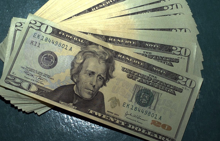 O dólar está na maior cotação desde 21 de outubro, quando o valor era de R$ 4,131./Foto: Marcello Casal JrAgência Brasil