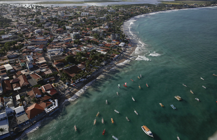 Imagem aérea da praia de Porto de Galinhas, no Litoral Sul de Pernambuco./Foto: Paulo Paiva/DP Imagem aérea da praia de Porto de Galinhas, no Litoral Sul de Pernambuco./Foto: Paulo Paiva/DP