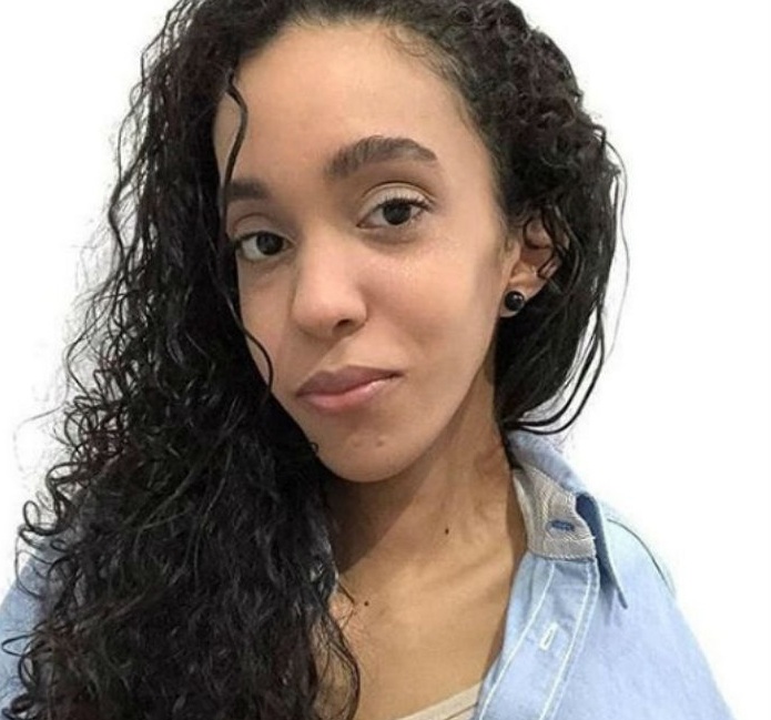 Beatriz Gomes tinha 18 anos e estudava na Erem Santa Ana, em Olinda./Foto: Instagram/Reprodução. Beatriz Gomes tinha 18 anos e estudava na Erem Santa Ana, em Olinda./Foto: Instagram/Reprodução.