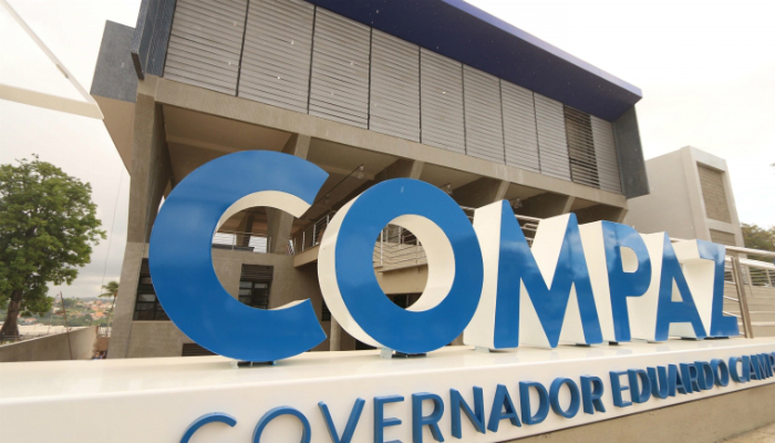 No Compaz Eduardo Campos, haverá condições diferenciadas para negociar com as principais operadoras de telefonia, prestadores de serviços e bancos./Foto: Leandro de Santana/esp.DP No Compaz Eduardo Campos, haverá condições diferenciadas para negociar com as principais operadoras de telefonia, prestadores de serviços e bancos./Foto: Leandro de Santana/esp.DP