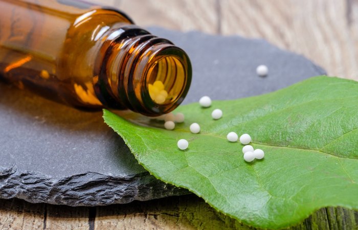 A física está no Brasil para o lançamento neste sábado (23) da campanha 10²³ , iniciativa contra a homeopatia que nasceu em 2010 no Reino Unido/Foto: Bruno Glätsch/Pixabay A física está no Brasil para o lançamento neste sábado (23) da campanha 10²³ , iniciativa contra a homeopatia que nasceu em 2010 no Reino Unido/Foto: Bruno Glätsch/Pixabay