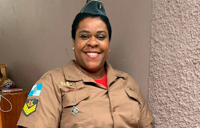 Atriz gravou cenas de seu próximo filme no Corpo de Bombeiros do RJ/Reprodução/Instagram Atriz gravou cenas de seu próximo filme no Corpo de Bombeiros do RJ/Reprodução/Instagram