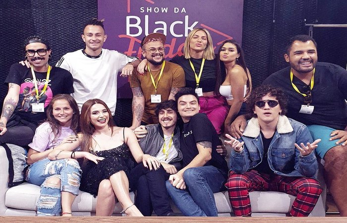 Al&eacute;m do canal do apresentador, a live ser&aacute; transmitida na plataforma de outros criadores, como Kondzilla, Nostalgia, Desimpedidos, Eu Fico Loko e Diva Depress&atilde;o, entre outros/Foto: Reprodu&ccedil;&atilde;o/Instagram